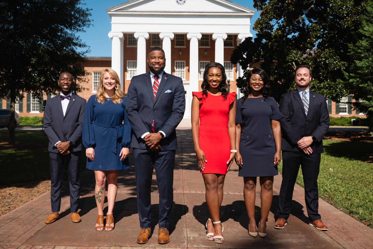 Fraternidad y Vida de Hermandad La Universidad de Mississippi Maternidad y todo